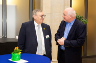 Abraham Lehrer, Präsident der Zentralwohlfahrtsstelle der Juden in Deutschland e.V. und Michael Löher im Gespräch