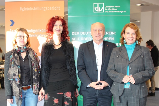 Foto: Dr. A.Krause, Prof.Dr. U.Meier-Gräwe Uni Gießen N.Hocke, Stsin B.König