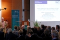 Foto: Prof. Dr. Knuth spricht zu den Teilnehmenden, Fotograf: Holger Groß