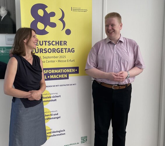 Foto von DV-Vorständin Dr. Verena Staats und Tino Grübel, Geschäftsführer der LIGA der Freien Wohlfahrtspflege in Thüringen – 