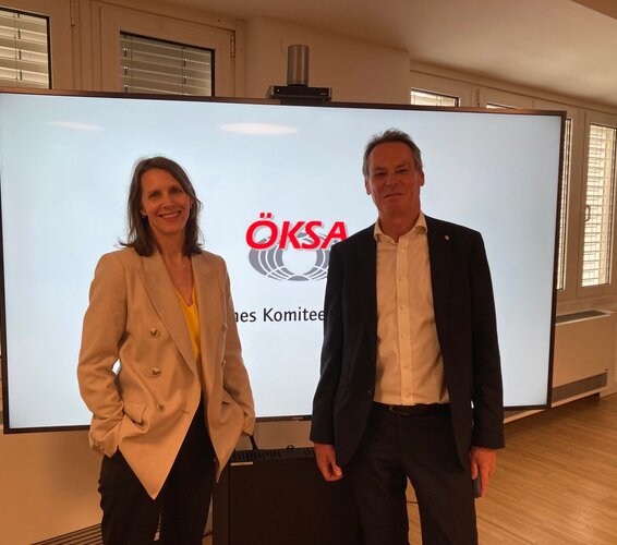 Foto von Dr. Verena Staats und Michael Opriesnig, Präsident des ÖKSA – 
